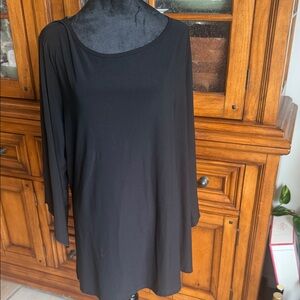 Venezia Black Women's Tunic Top